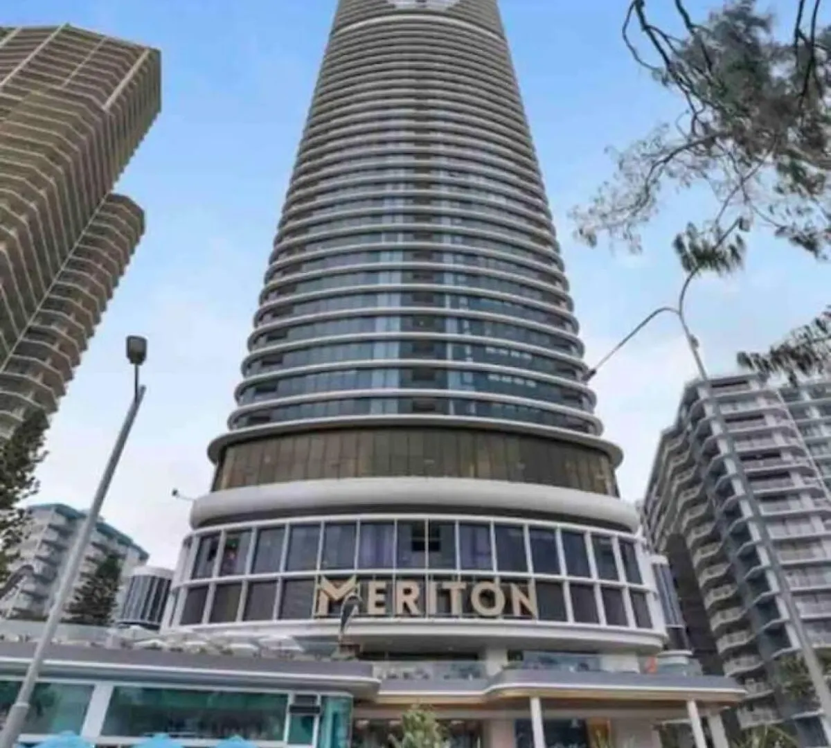 Sky-High Lodge Ocean Views Gold Coast