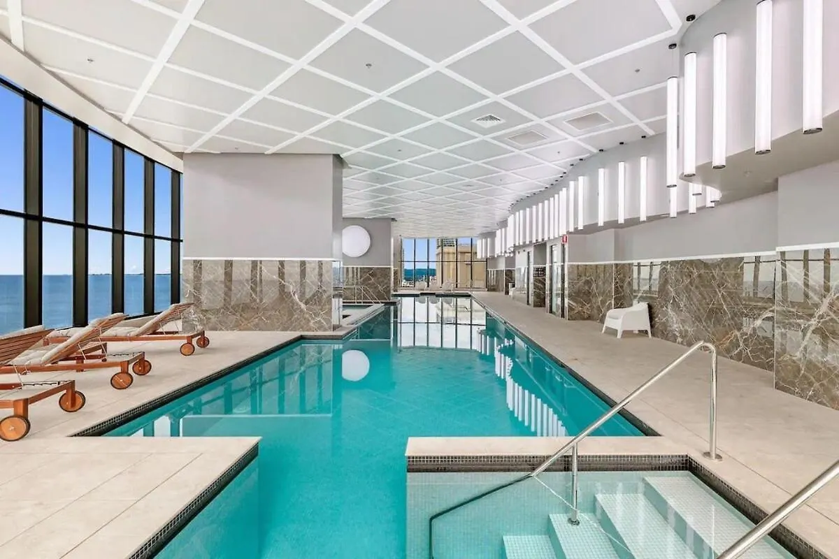Sky-High Lodge Ocean Views 黄金海岸 澳大利亚