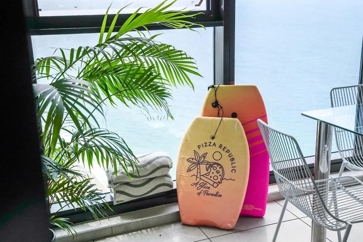 Sky-High Lodge Ocean Views 黄金海岸 公寓